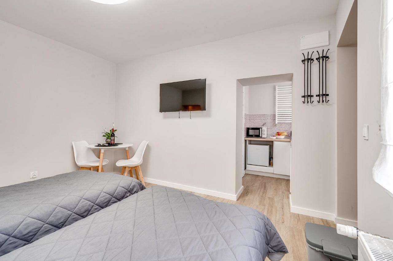Central Platinum Apartments 20 Рыбник Экстерьер фото